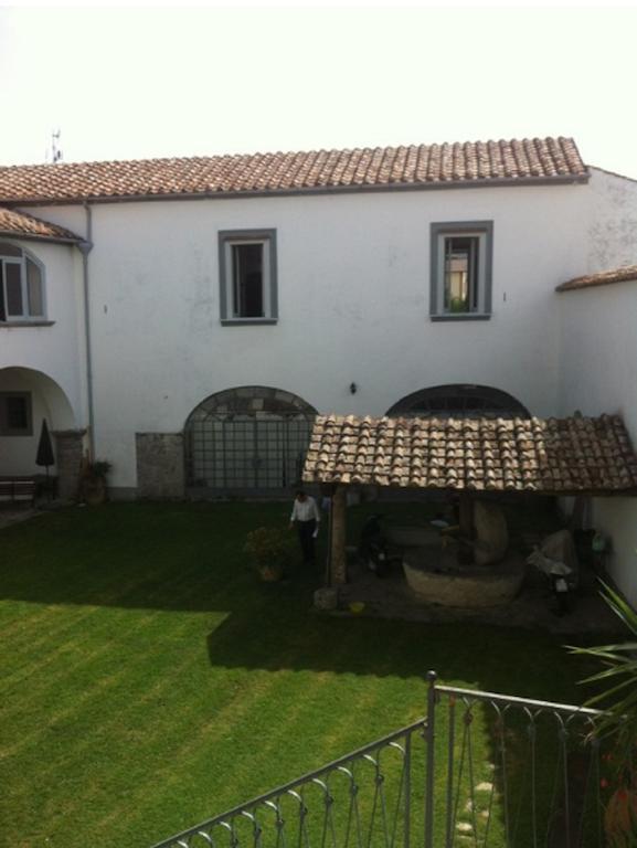 فيلا Palazzo D'Orsi Calvanico الغرفة الصورة