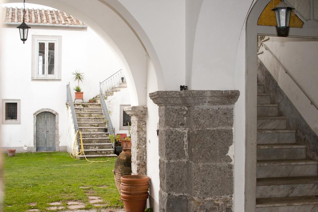 فيلا Palazzo D'Orsi Calvanico المظهر الخارجي الصورة